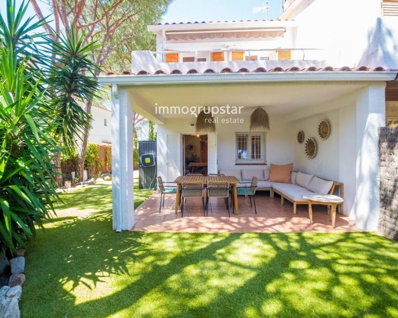 Adosados - Resale - Castell-Platja d'Aro - Centro