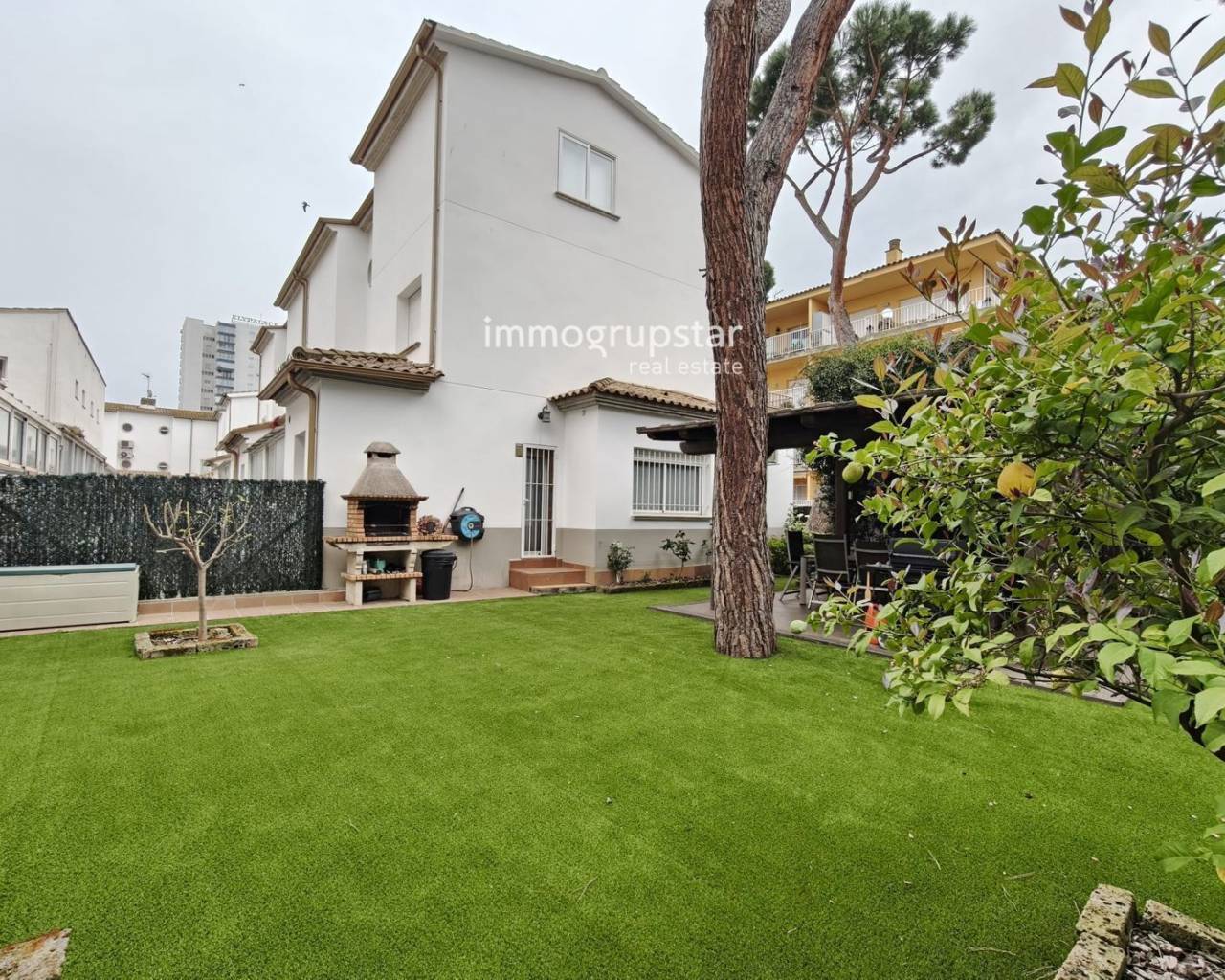 Adosados - Venta - Platja D'Aro - Centro