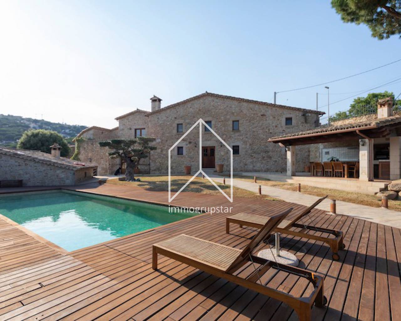 Country house-Masia - Resale - Platja D'aro - Fenals