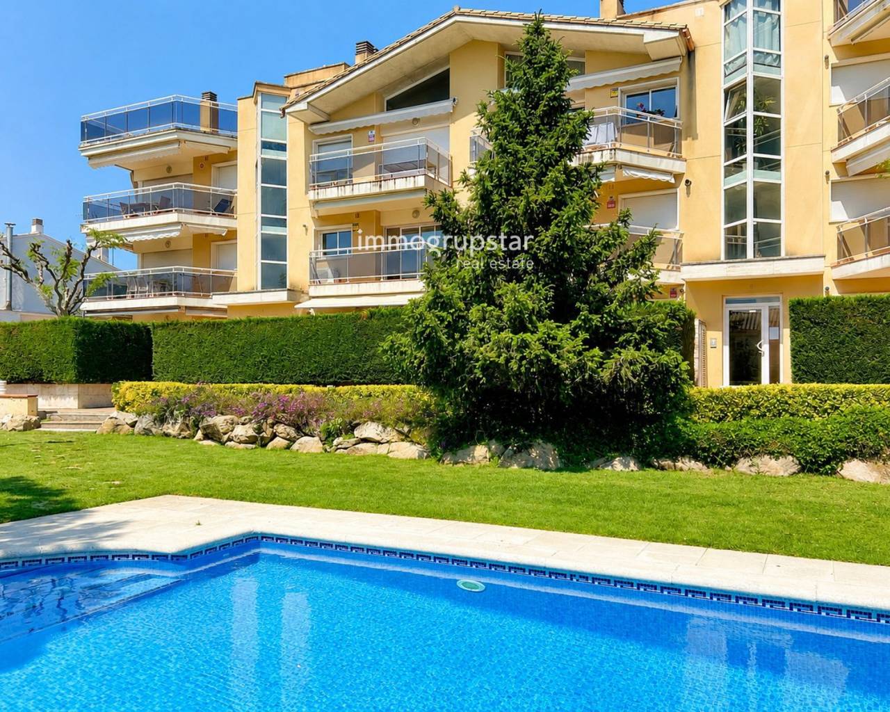 Pisos - Resale - Platja D'Aro - Plaza de la Sardana