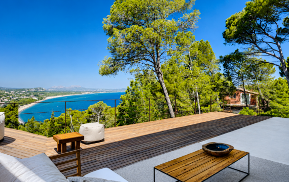 Smart Working en la Costa Brava: El nuevo paradigma de las villas de lujo en 2026